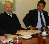 En la imagen Federico Joannon, quien fue reelegido Presidente, junto al Superintendente Eric Parrado